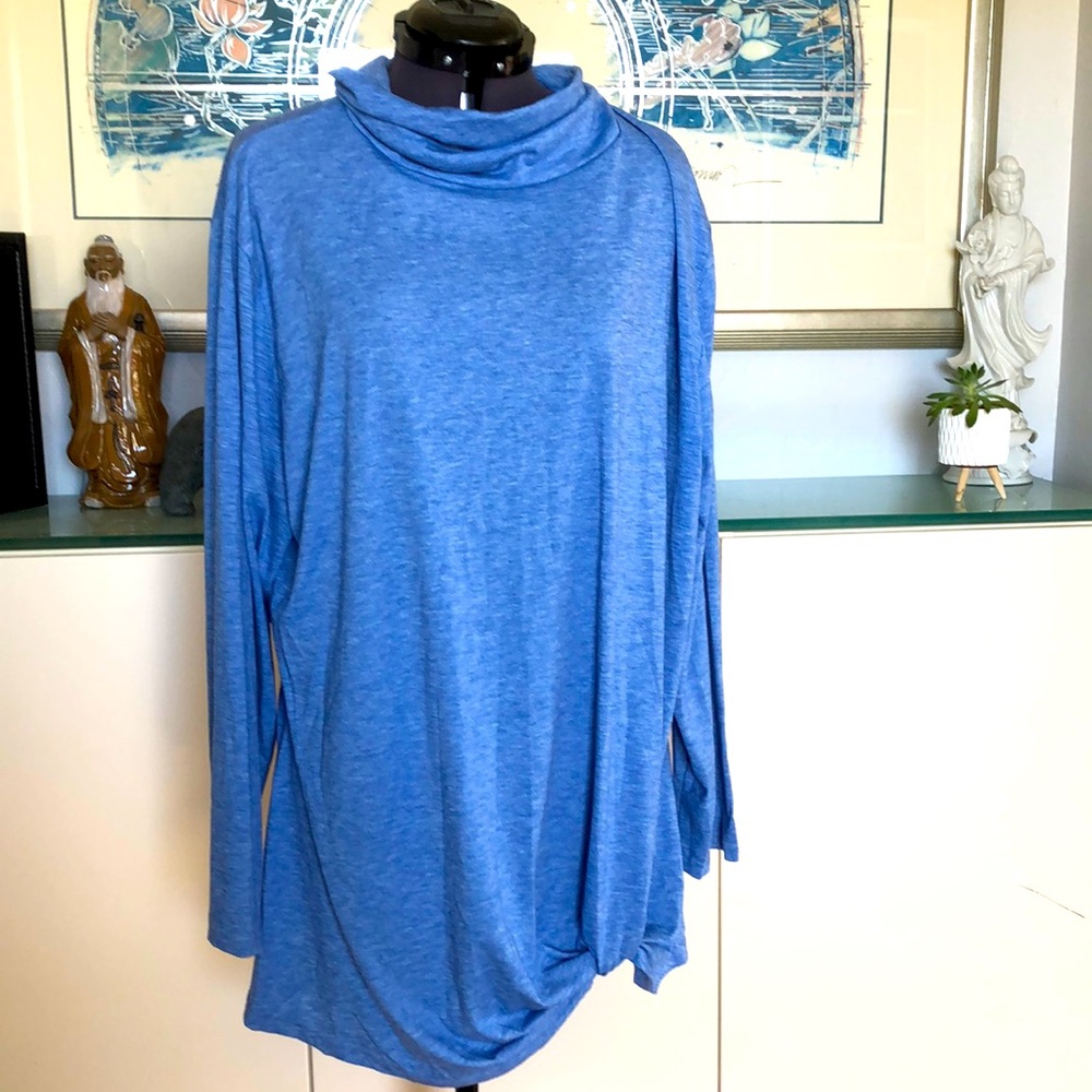 Dolnine pullover top size 22 Blue